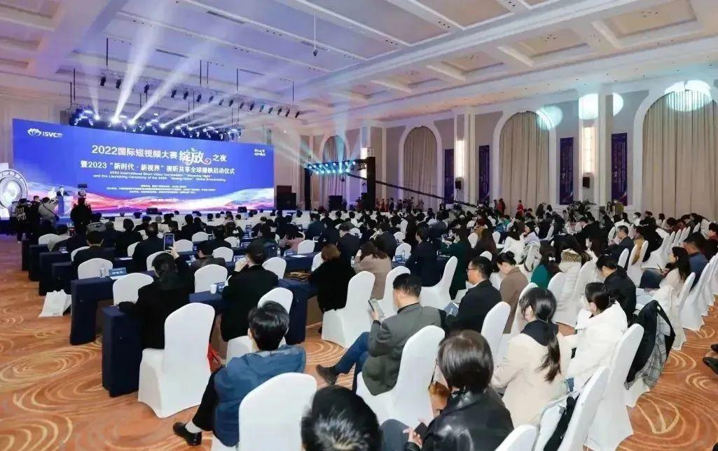 济南大学最新动态，自然美景探索之旅，寻找内心平静之旅