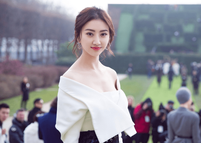 林夏，演艺之路的闪耀之星