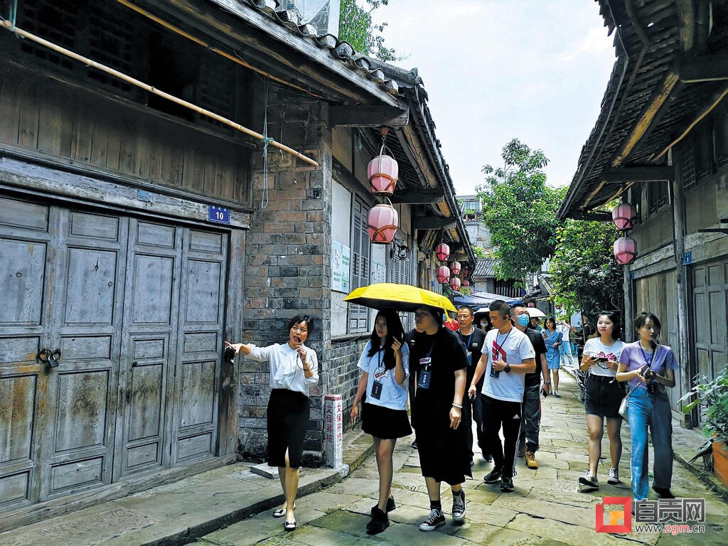 自贡影视拍摄深度探索，巷弄宝藏与独特小店探秘
