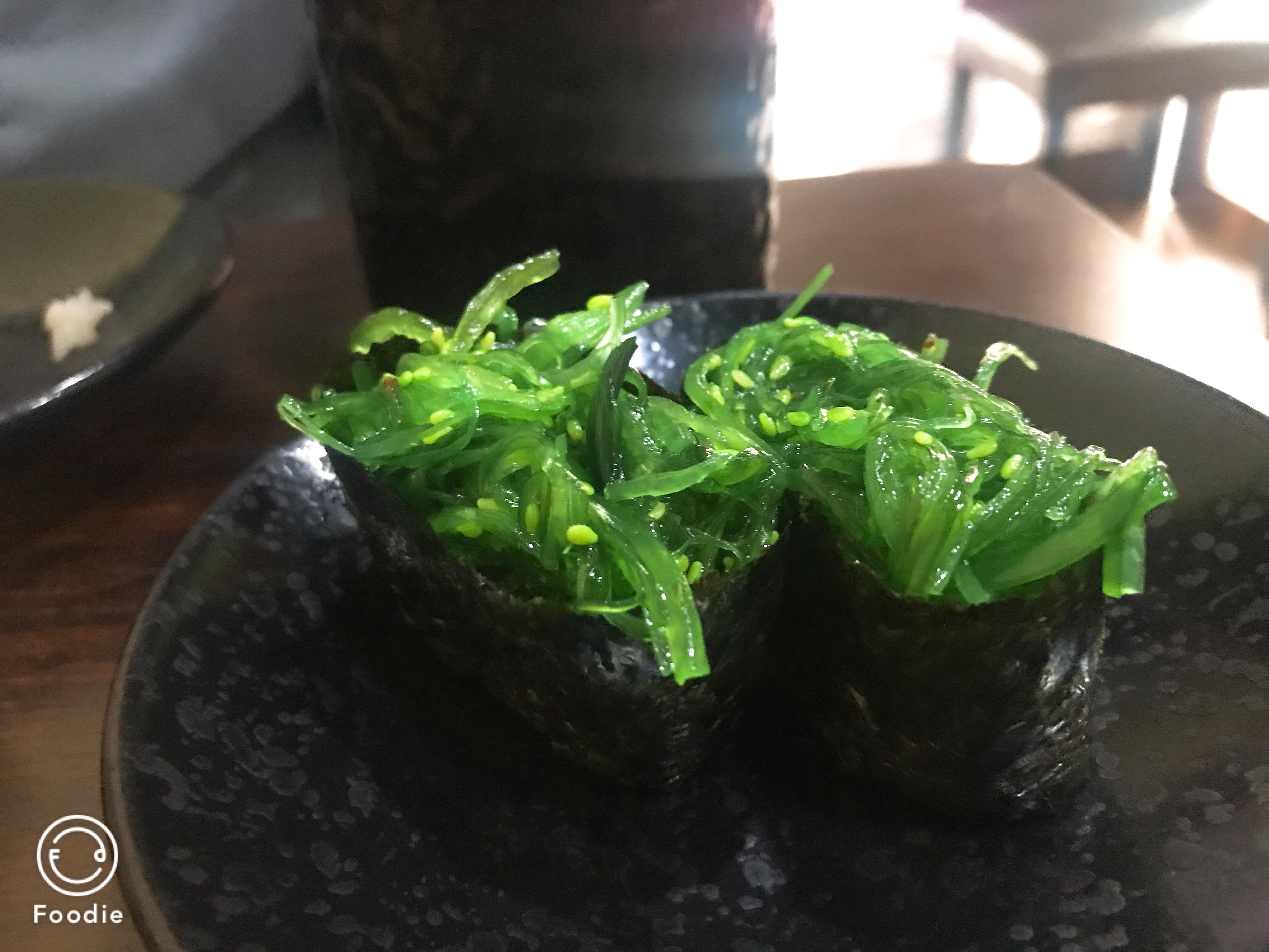 今日股票最新动态与小巷特色小店探秘