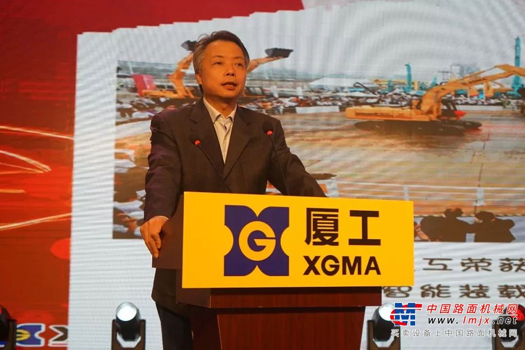 厦工股份改革最新动态，启程自然美景的探索之旅