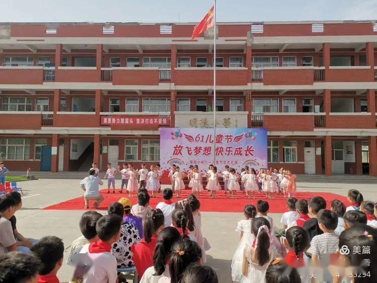 最新六一幼儿中班舞蹈步骤指南及精彩展示