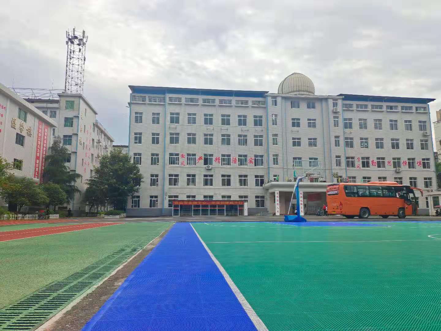 石井论坛最新招聘，学习变化，启程自信与成就之旅